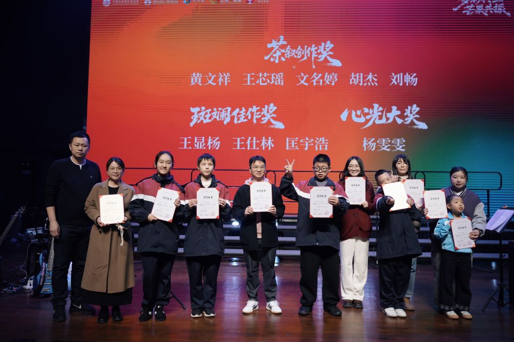 3569d6adfd1e2a9715b5aaf6c6e8af54.jpg 3569d6adfd1e2a9715b5aaf6c6e8af54.jpg