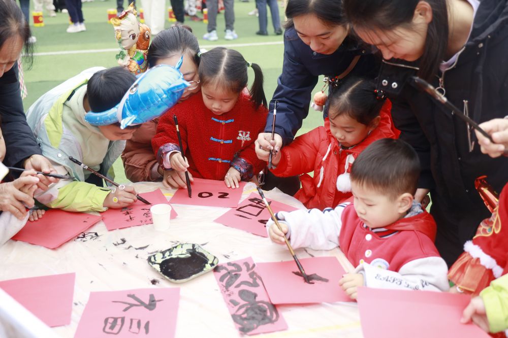 d42631710bc22124366f62630711f09d.jpg d42631710bc22124366f62630711f09d.jpg